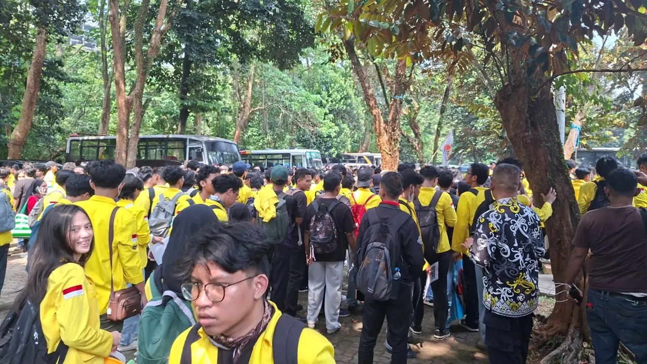 Mahasiswa UI mulai bergerak ke Jakarta