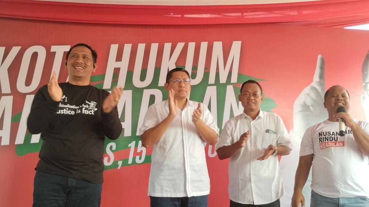 "Karena kalau menyangkut nama dan orang kita melihatnya ke belakang, tapi kalau menyangkut pesan dan nilai yang substantif itu posisinya kita lihat ke depan,"