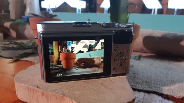 Fujifilm X-A5