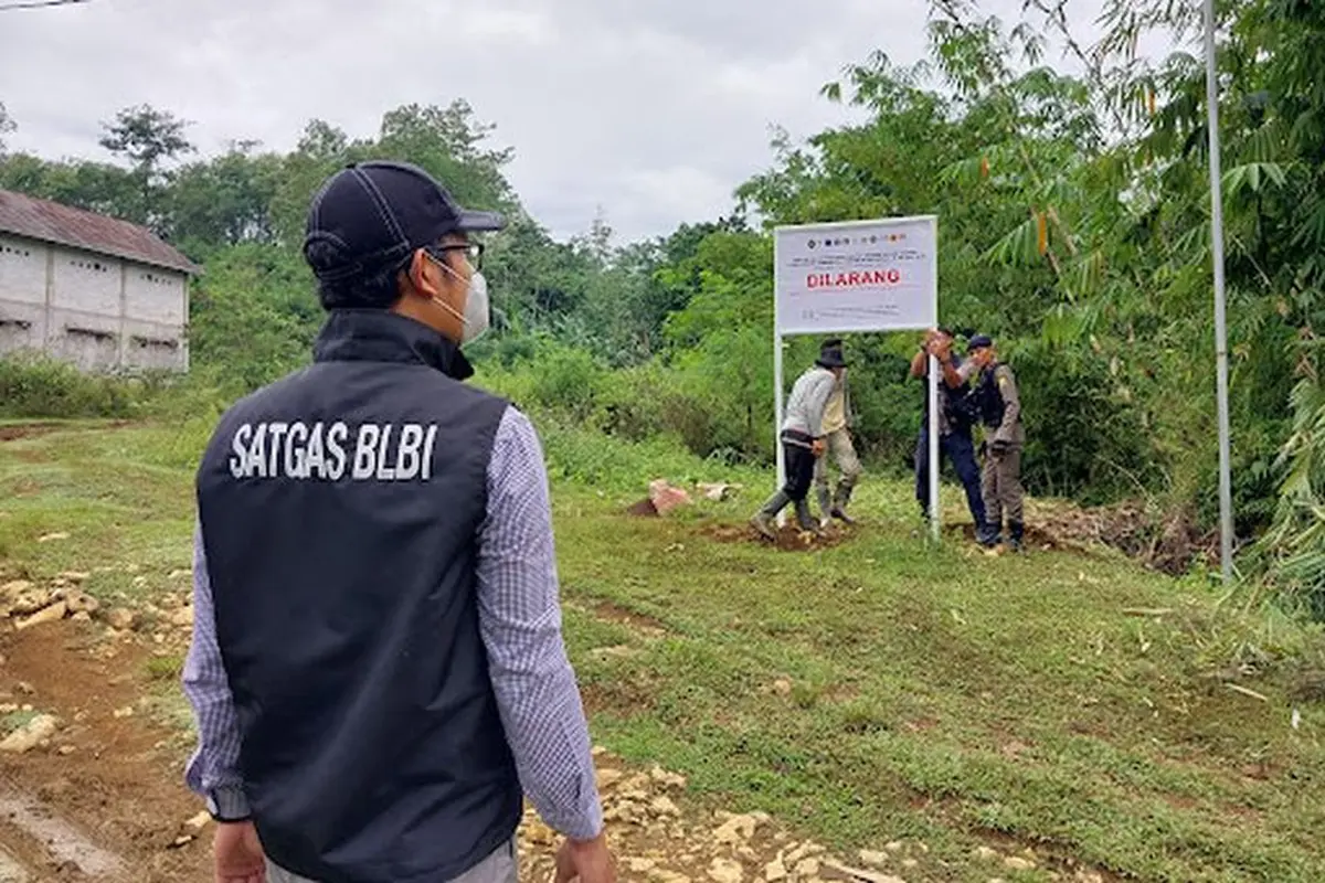 Satgas BLBI sita aset obligor Trijono Gondokusumo berupa sebidang tanah seluas 580.440 meter persegi di Desa Cibodas, Jonggol, Kabupaten Bogor. (Dok Satgas BLBI)