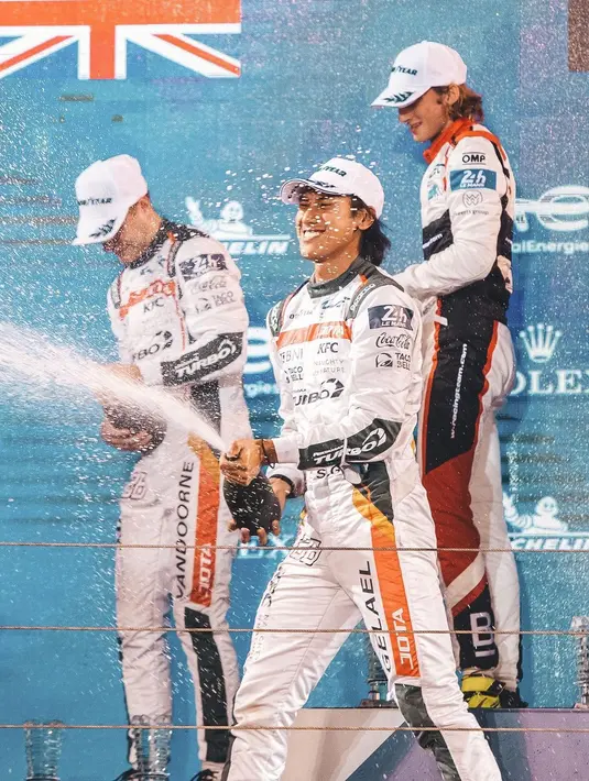 Sean merupakan anak dari Ricardo Gelael, pebalap senior Indonesia sekaligus pengusaha kaya dengan artis lawas RA Sri Sudarini atau lebih dikenal sebagai Rini S Bono. (Instagram/gelaelized)