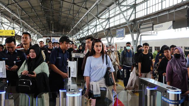 Tiket Kereta Jelang Libur Nataru Bisa Dipesan Sejak H-45 Tanggal Keberangkatan