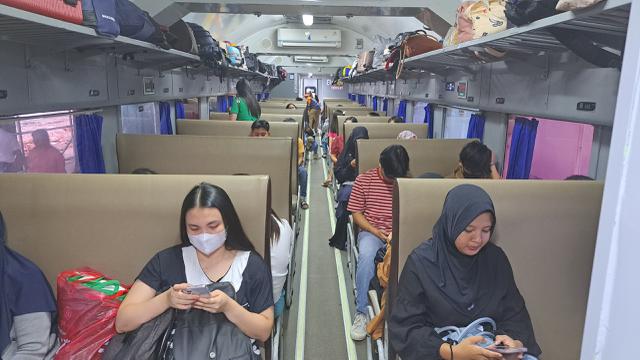 Penumpang Kereta Api