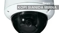Rekaman CCTV detik-detik tewasnya Wayan Mirna Salihin di Kafe Olivier diputar jaksa dalam persidangan dengan terdakwa Jessica Kumala Wongso.  