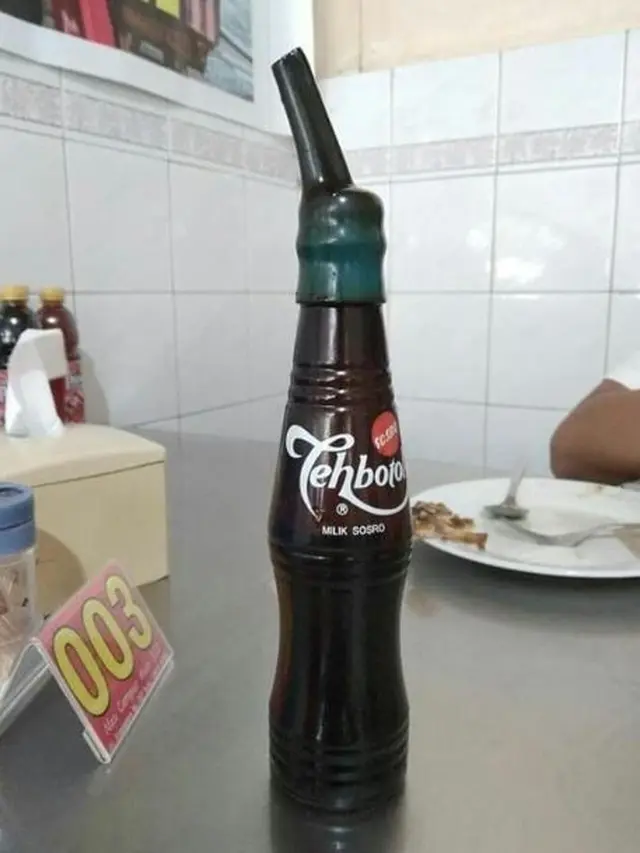 6 Potret Pengganti Tutup Botol Ini Nyeleneh Tapi Unik, Bikin Salah Fokus