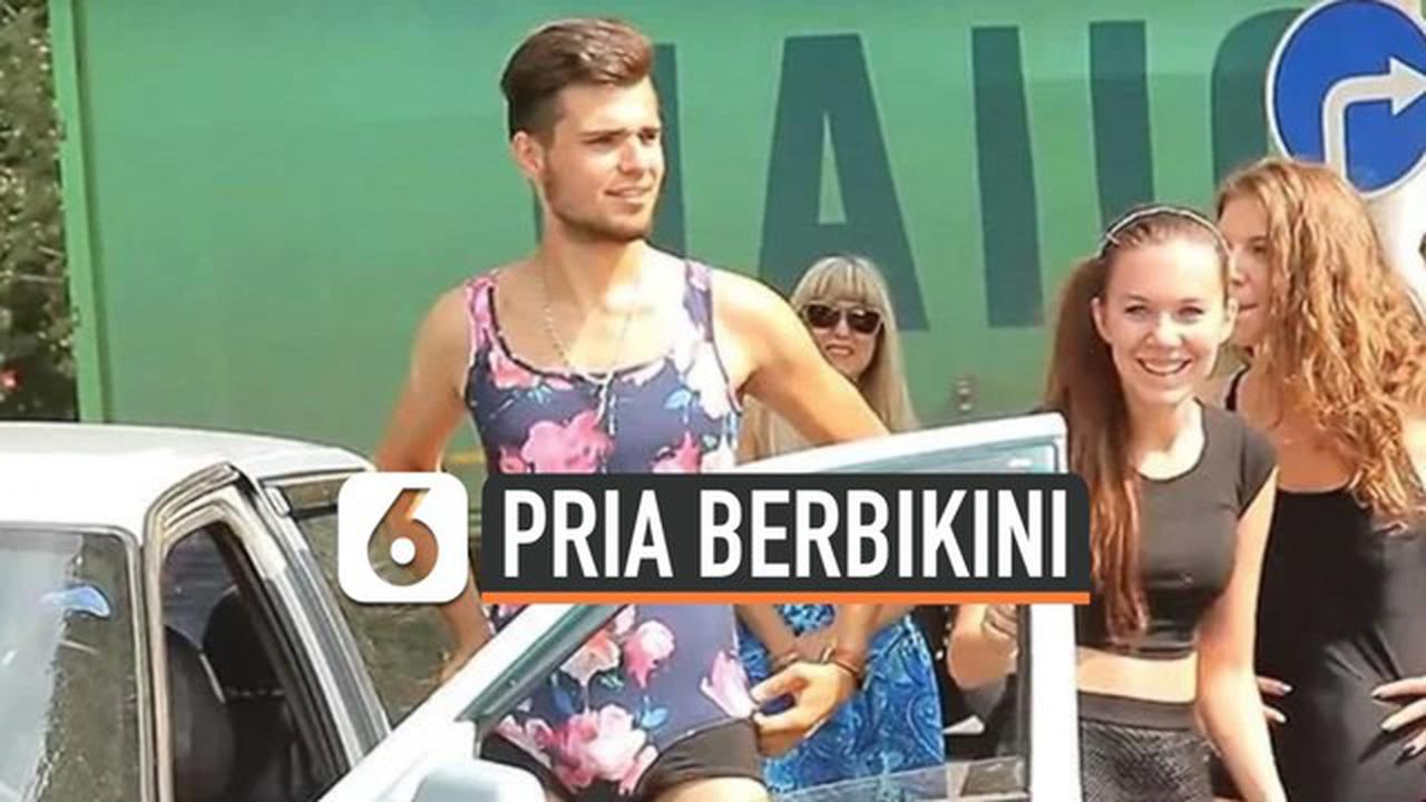 VIDEO: Pria di Rusia Pakai Bikini Agar Dapat Bensin Gratis