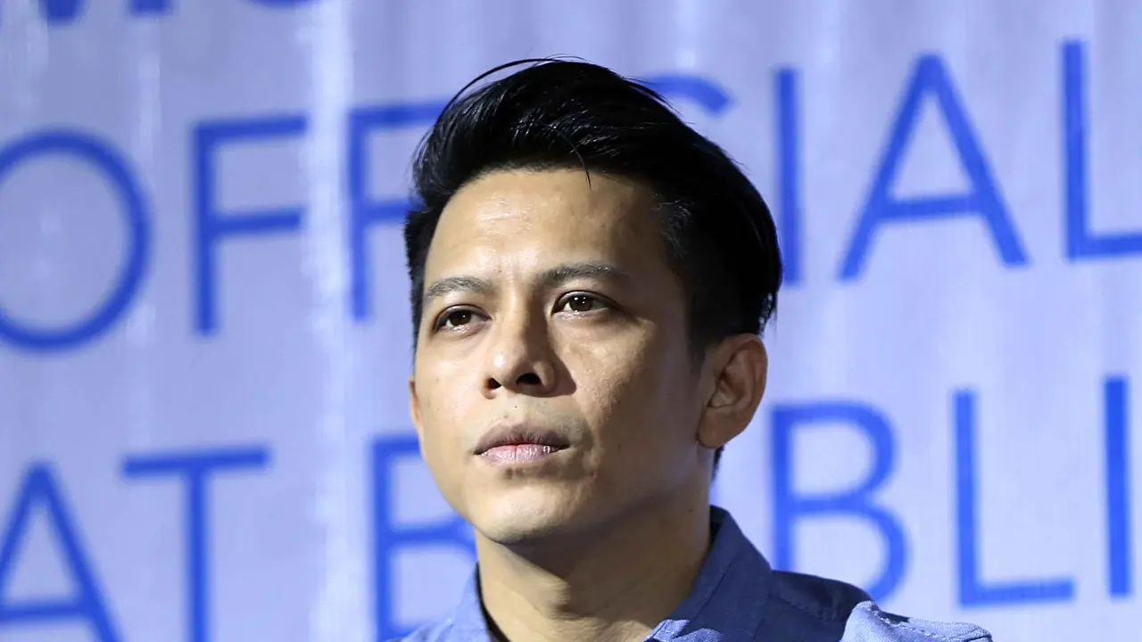 [Bintang] 11 Artis Dikabarkan Meninggal Dunia - Ariel NOAH