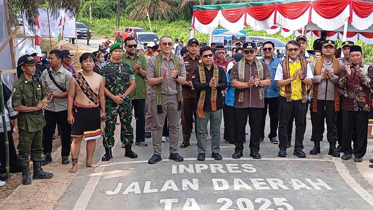 FOTO: Jalan Sungai Sapah Sepadak Terwujud Setelah Puluhan Tahun Penantian