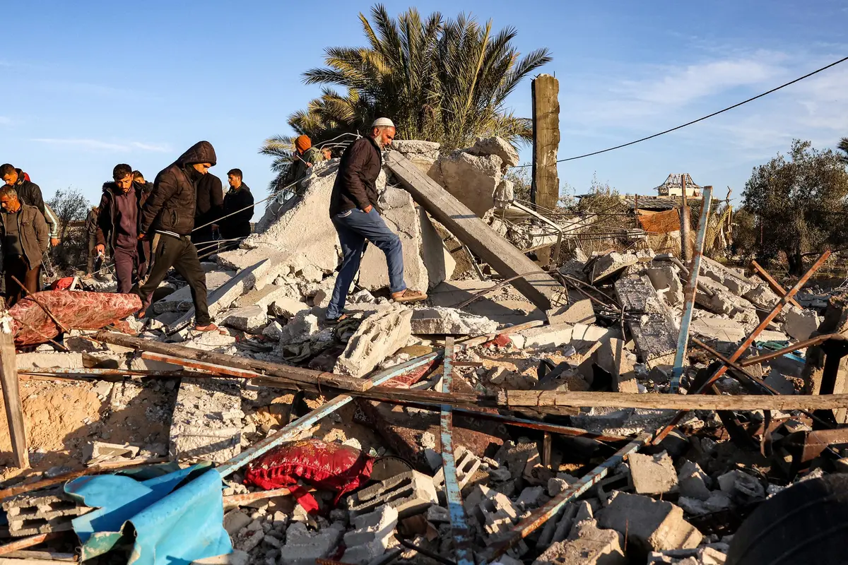 Di Tengah Harapan Kesepakatan Gencatan Senjata, Israel Terus Lancarkan Serangan Bom di Gaza