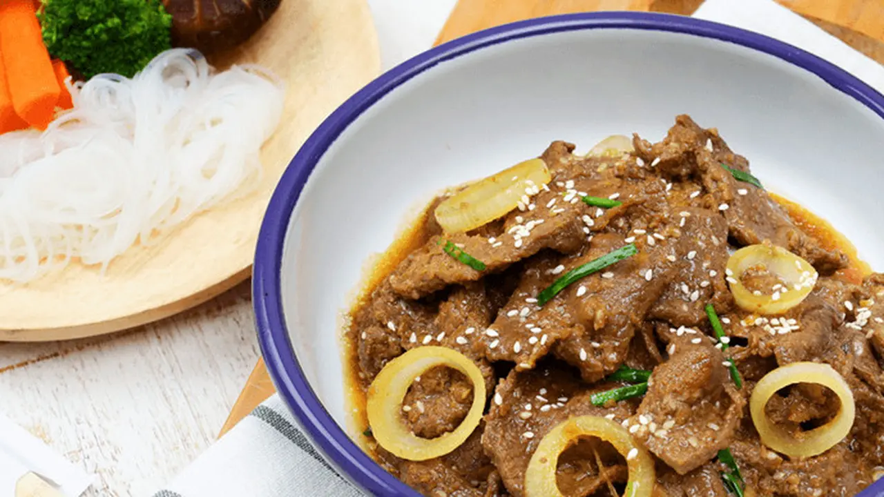 Resep Makanan Sehat Beef Sukiyaki untuk Kontrol Lemak dan Garam