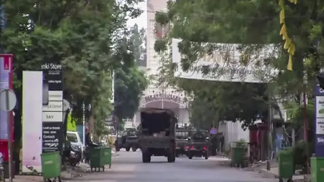 Kudeta Guinea. Truk militer dekat istana kepresidenan.