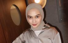5 Potret Cantik Awet Muda Melody Laksani di Hari Ulang Tahun ke-33, Pesonanya Tak Lekang oleh Waktu