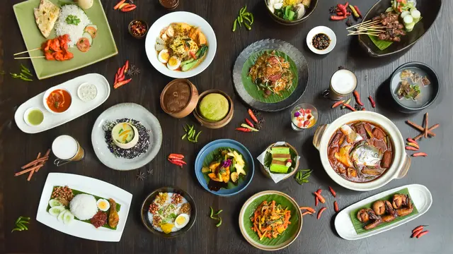 Berburu Hidangan Otentik Singapura di Singapore Hawker Food