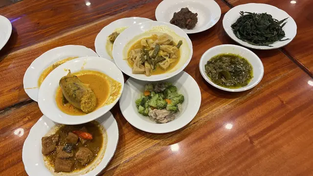 Rekomendasi Tempat Makan Dekat Masjid Istiqlal Jakarta