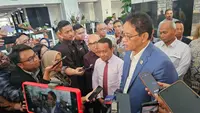 Bahlil Sambangi Kantor  Purbaya, Bahas Skema Batasi Orang Kaya Beli BBM Subsidi
