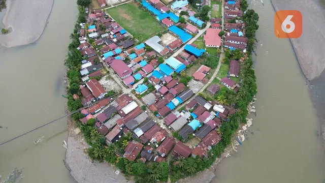 Desa Long Apari