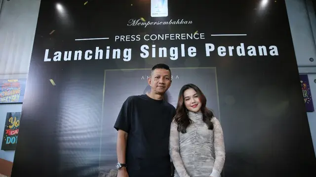 Rowman Ungu jadi produser Andhara di single Sendiri