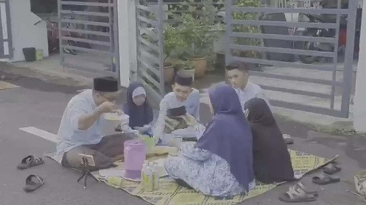 cara unik warga Malaysia lebaran di tengah Pandemi Covid-19