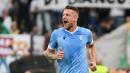 Beberapa musim terakhir, Sargej Milinkovic-Savic diisukan akan meninggalkan Lazio, namun tak pernah terwujud. Musim ini, menurut laporan, Manchester United secara serius menaruh perhatian pada pemain berkebangsaan Serbia tersebut. (AFP/Vincenzo Pinto)