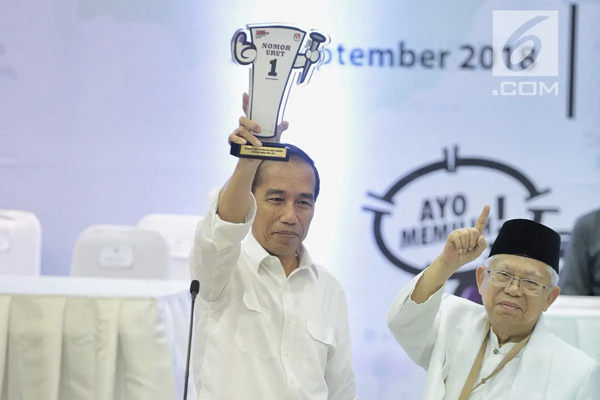 Gaya Pidato Jokowi-Ma'ruf dan Prabowo-Sandi Usai Dapat Nomor Urut