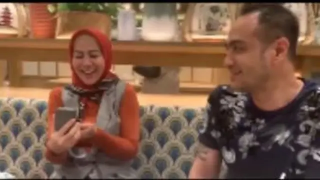 6 Momen Ferry Irawan Melamar Venna Melinda, Haru Bahagia