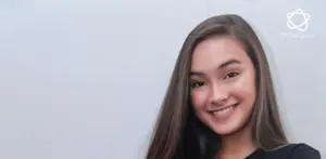 Begini usaha Caitlin Halderman dalam film Surat Cinta untuk Starla.