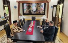 Dubes Iran Mohammad Boroujerdi Kunjungi Jokowi di Solo, Ada Apa?