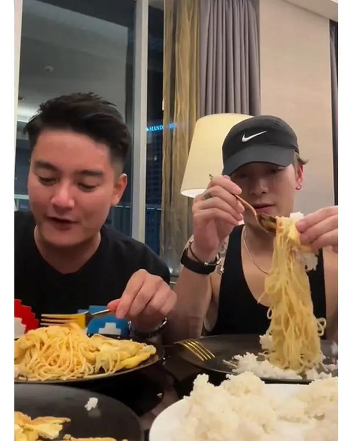 6 Potret Jackson Wang Naik BB 4 Kg di Jakarta, Kuliner Indonesia Bikin Nagih