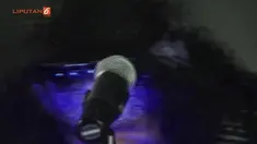 Candil menyanyikan lagu Gadis Korea secara akustik di Liputan6.com