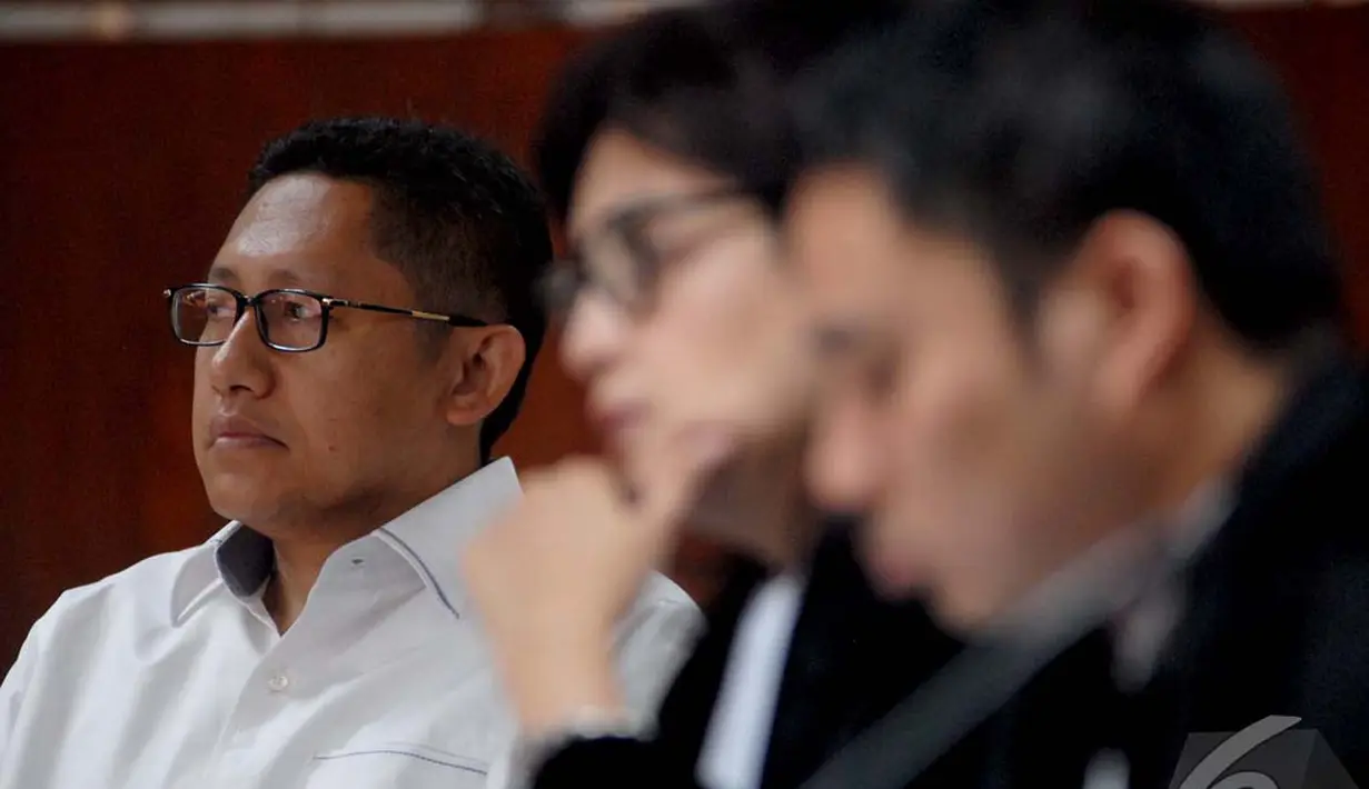 Keterangan itu disampaikan Clara saat bersaksi dalam persidangan Anas yang merupakan terdakwa perkara dugaan penerimaan hadiah atau janji dalam proses perencanaan Hambalang, Jakarta, Senin (7/7/2014) (Liputan6.com/Miftahul Hayat)