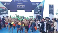 Akbar Putra dan Adinda Larasari Jadi Raja dan Ratu Oceanman Asian