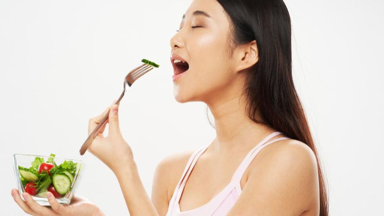9. Perhatikan Nutrisi untuk Memanjangkan Rambut