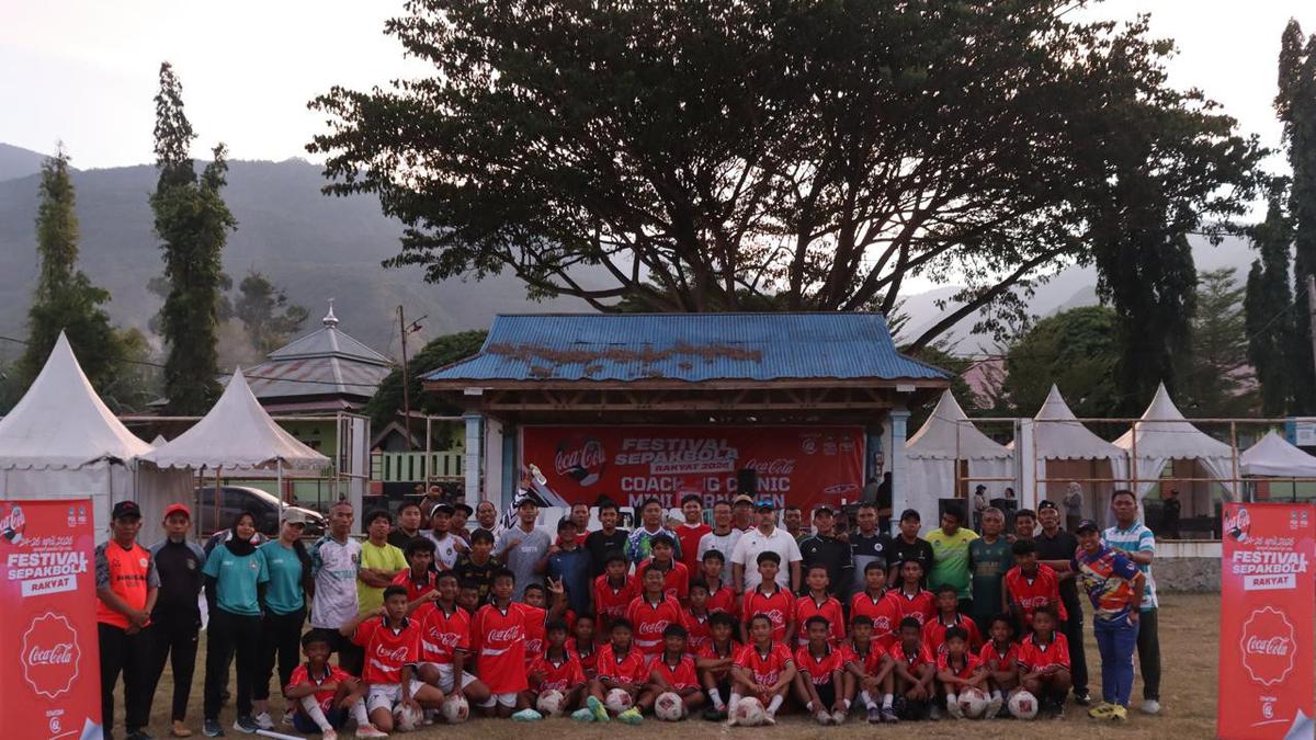 Fabio Oliviera dan Ricky Riskandi Beri Pelatihan di Palu