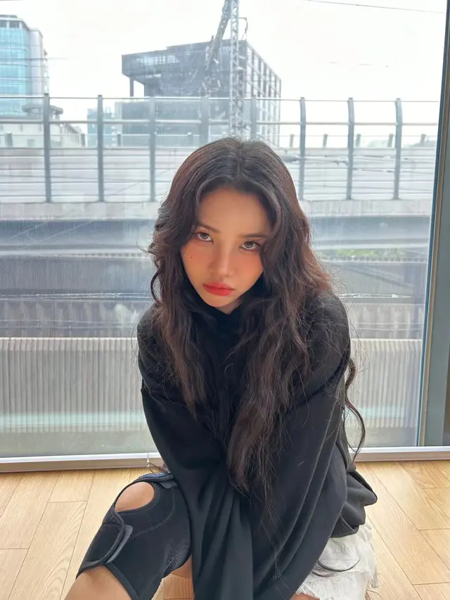 Jeon Soyeon (G)I-DLE. (Instagram/ tiny.pretty.j)