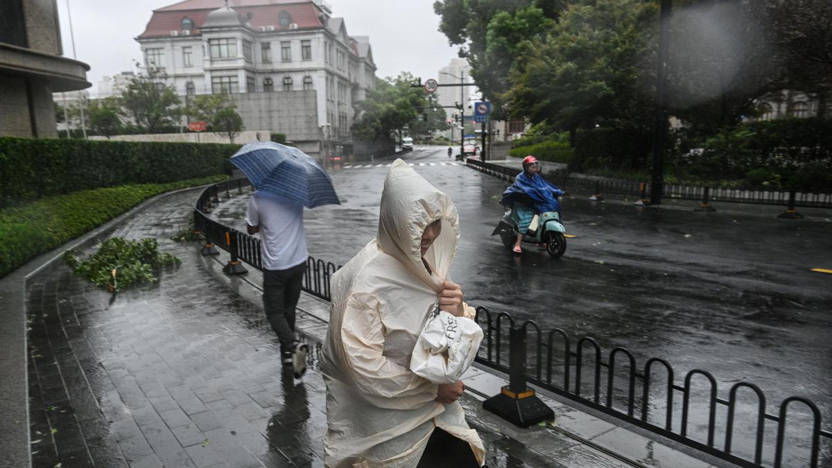 Topan Bebinca Terjang Shanghai, Terkuat Sejak 1949 Berita Viral Hari Ini Kamis 19 September 2024