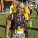 Pakai Kostum Unik, Gatot Kalcer Cetak PB di Maybank Marathon 2026