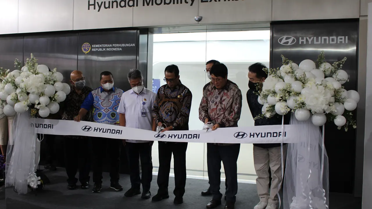 Hyundai.