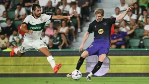 Anthony Gordon Ungkap Peran Pedri di Barcelona: Dulu Banyak Lari Saya Tak Terlihat, Kini Dia Bisa Membacanya