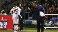 Manajer MU Louis van Gaal (Reuters)