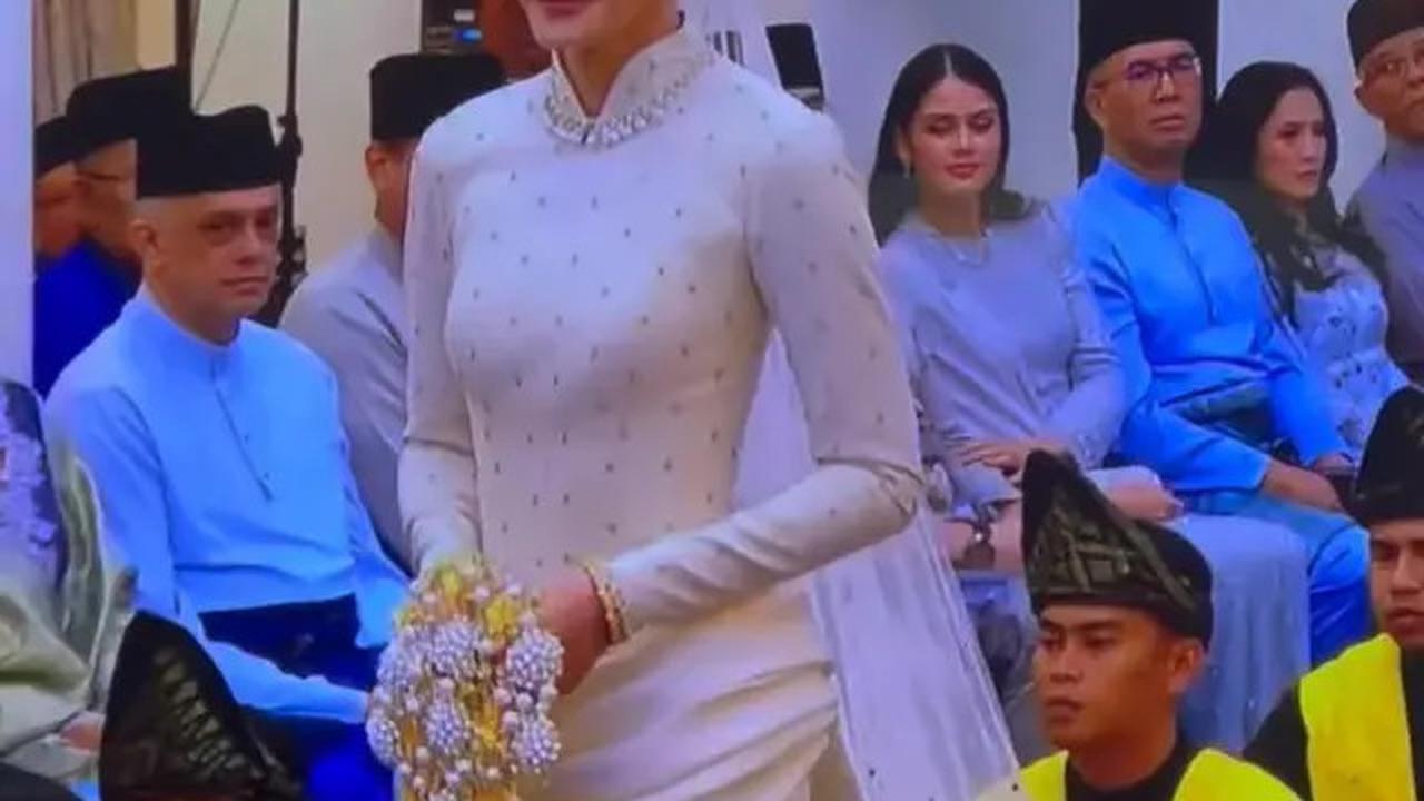 6 Pesona Anggun Tengku Natasya Adnan Anak Artis Senior Enny Beatrice Resmi Dinikahi Pangeran Malaysia, Pakai Gaun Hian Tjen