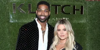 Khloe Kardashan menunjukkan ketidaksukaannya pada fans yang mencampuri hubungannya dengan Tristan Thompson. (¡HOLA! USA)