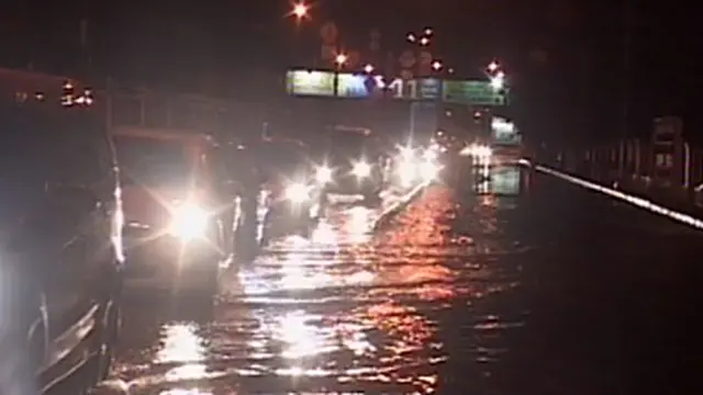 Banjir di Pademangan, Aktivitas Warga Terganggu