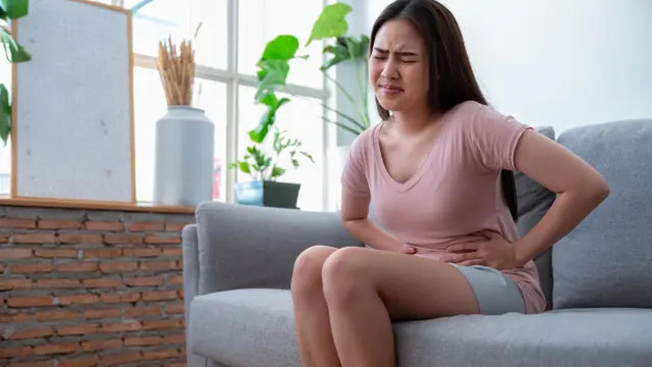 Ngeri! Wanita Ini Minum Pil Berisi Telur Cacing Pita Babi Demi Diet
