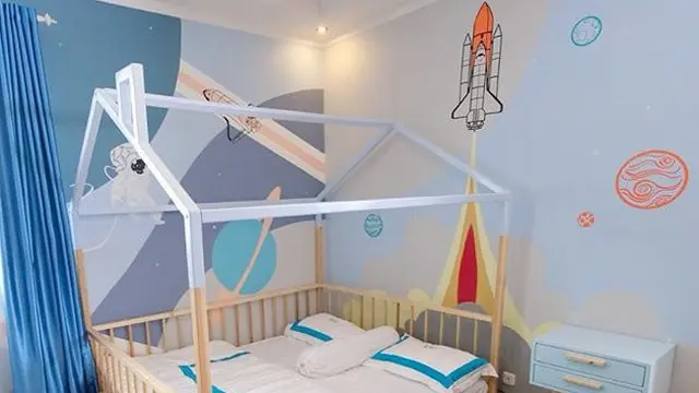 Potret Kamar Kai dan Juna Anak Titi Kamal, Bertema Luar Angkasa