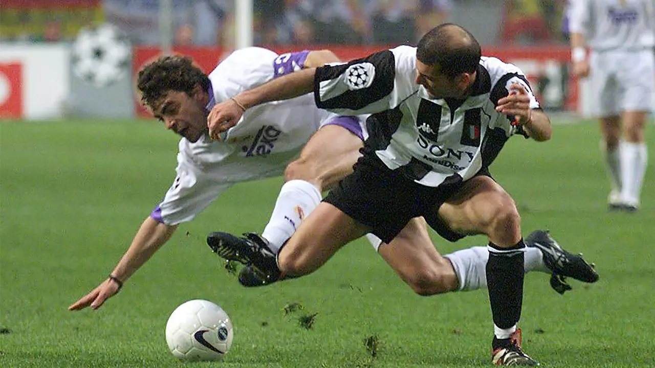 FOTO: Momen Zinedine Zidane Berseragam Juventus