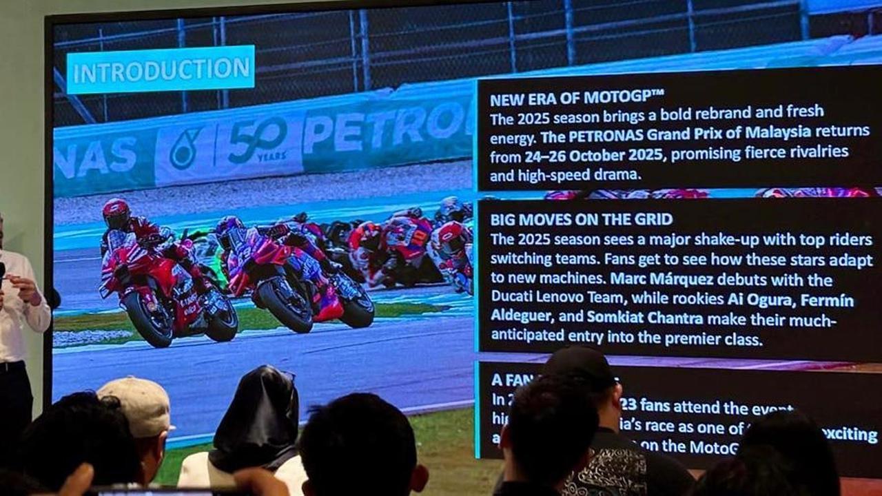 Petronas Sepang International Circuit kunjungi Indonesia untuk Roadshow Regional MotoGP Malaysia 2025. (c) Istimewa
