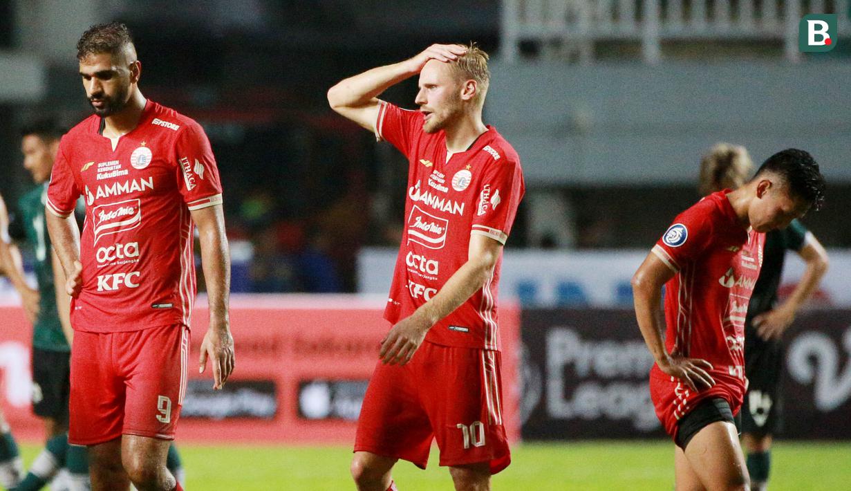 Tim Macan Kemayoran sebenarnya mampu unggul lebih dulu melalui Michael Krmencik pada menit ke-42 buntut blunder pemain Persikabo 1973, Tegar Infantrie. (Bola.com/M Iqbal Ichsan)