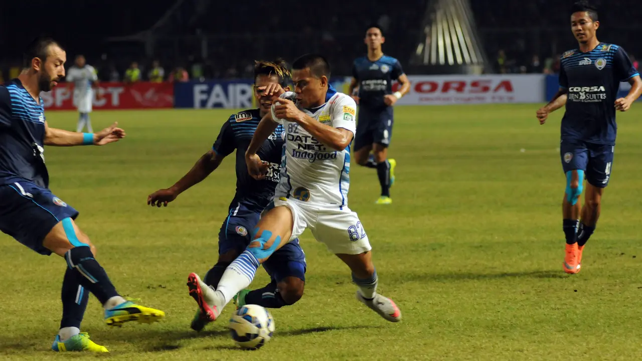 Persib V Arema