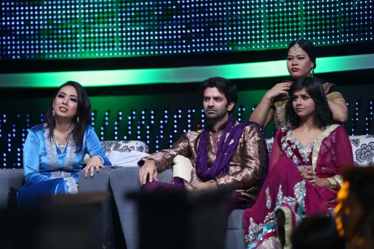[Bintang] Komentator D'Academy 4 Mendadak India, Ada Apa?