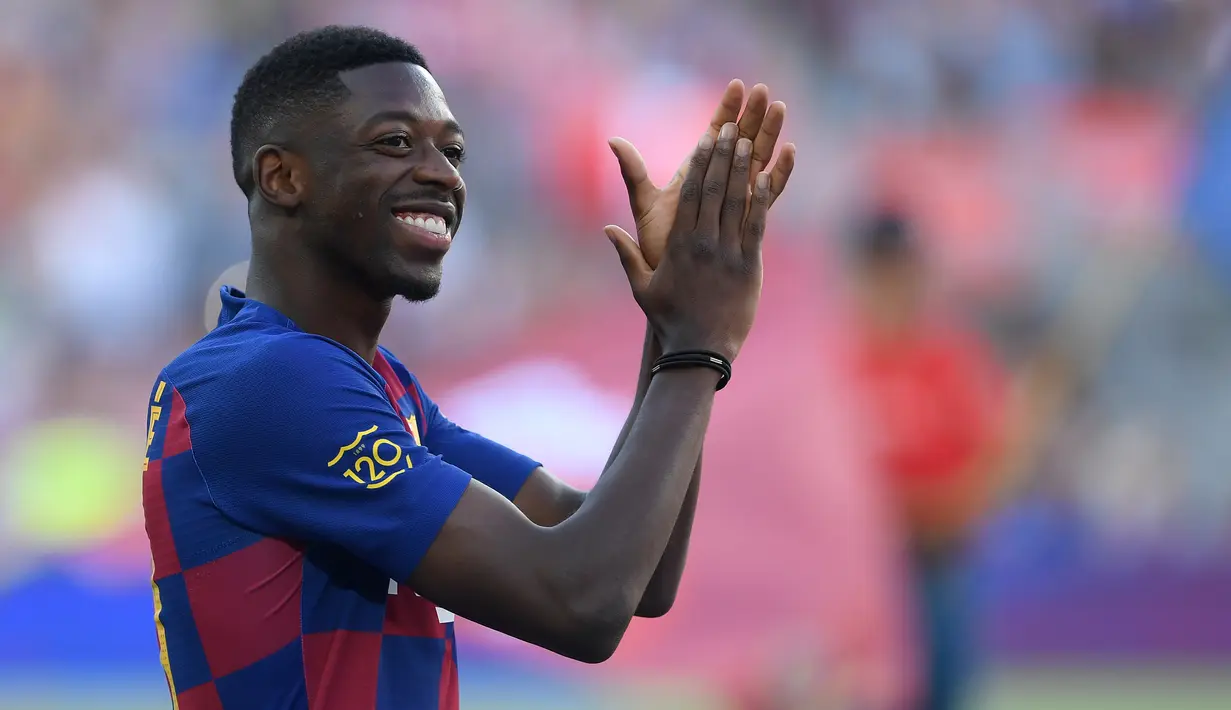 4. Ousmane Dembele - Manchester United dikabarkan tertarik untuk mendatangkan Ousmane Dembele dengan status pinjaman dari Barcelona. Namun, Barcelona hanya ingin melepas Dembele ke Manchester United dengan status transfer permanen. (AFP/Josep Lago)
